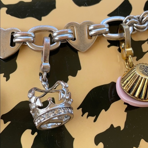 Juicy Couture heart ❤️ toggle charm bracelet - Picture 11 of 11